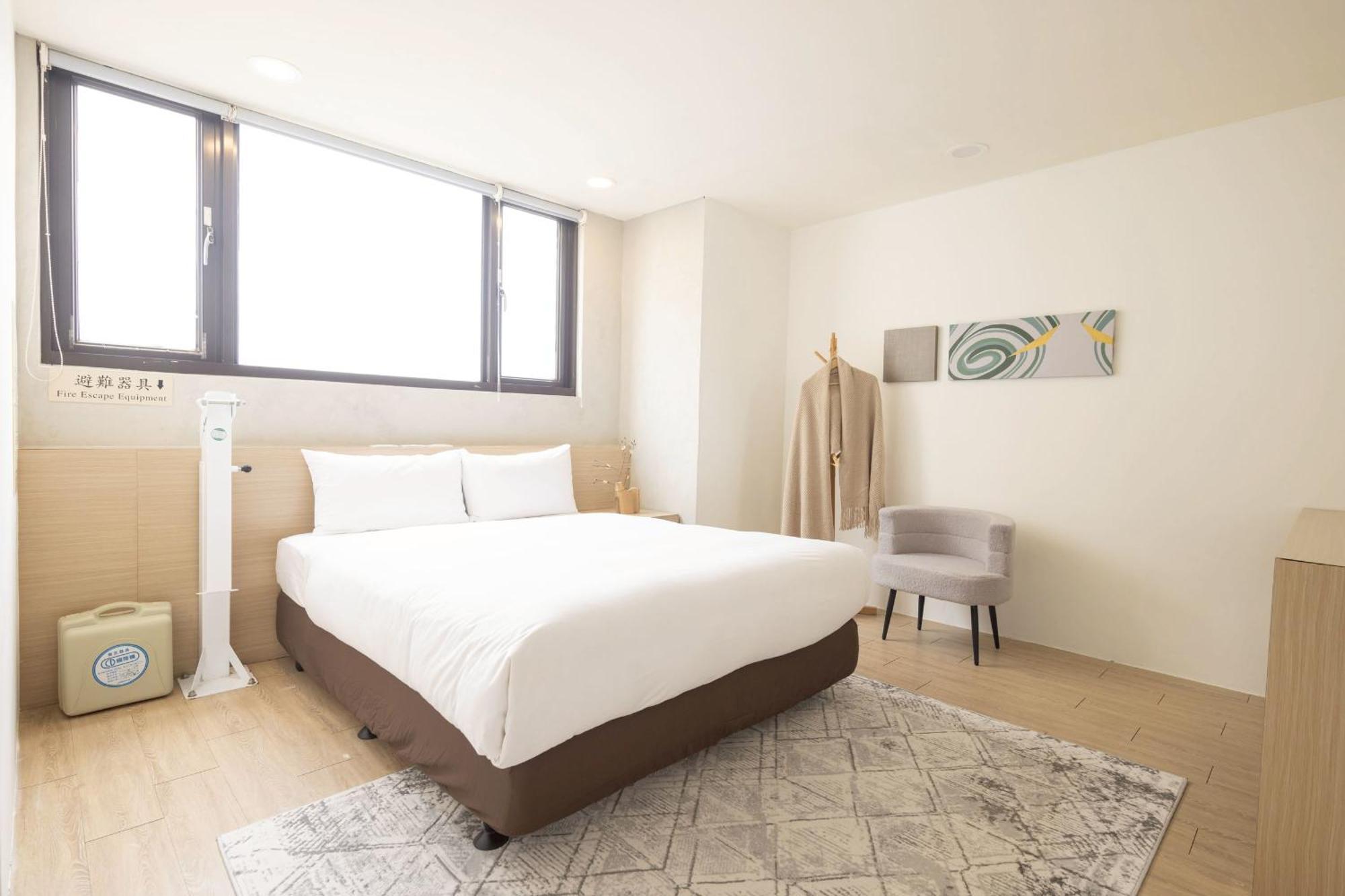 P Inn Tajnan Kültér fotó